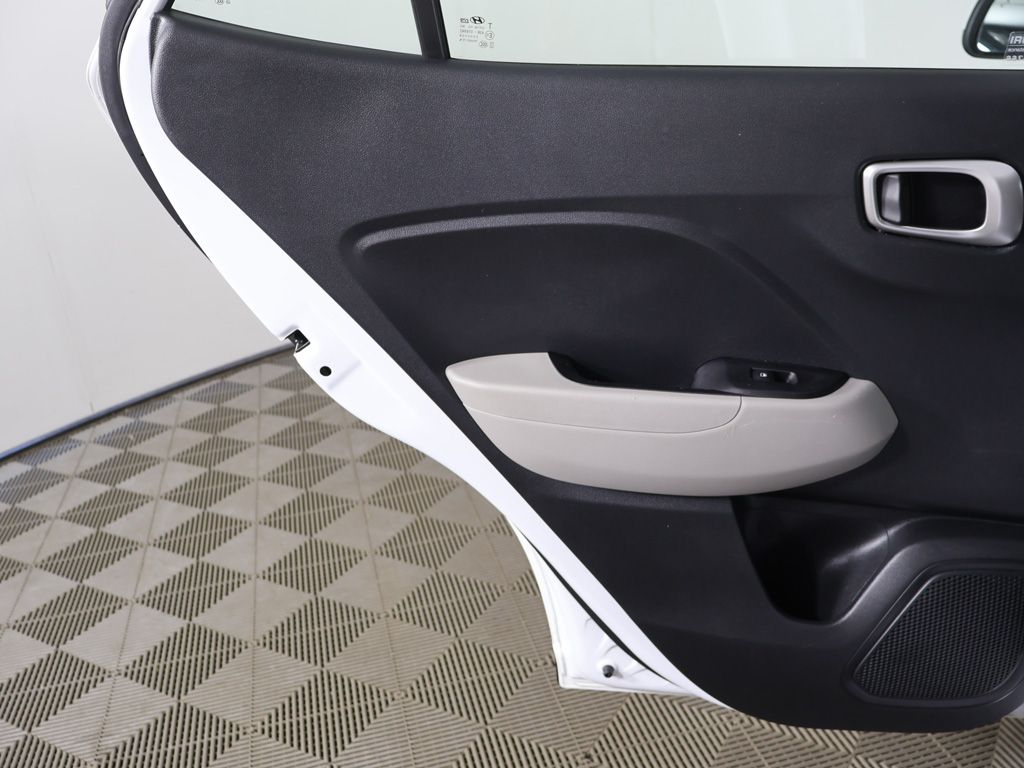 Certified Used 2024 White Hyundai SEL image 21