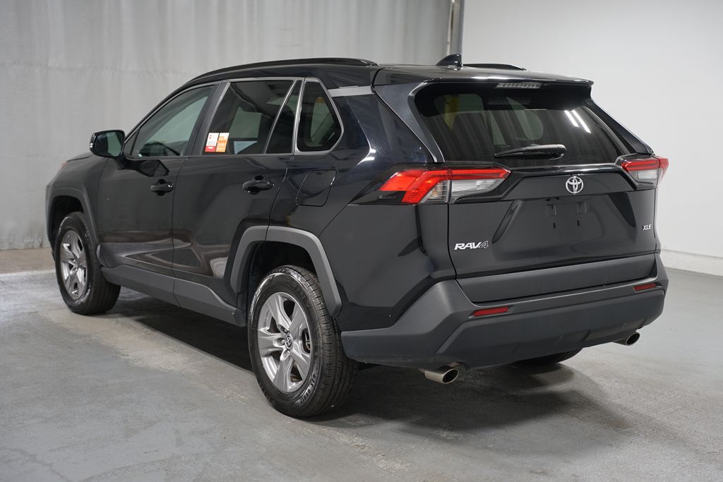 2024 Toyota RAV4 XLE 6