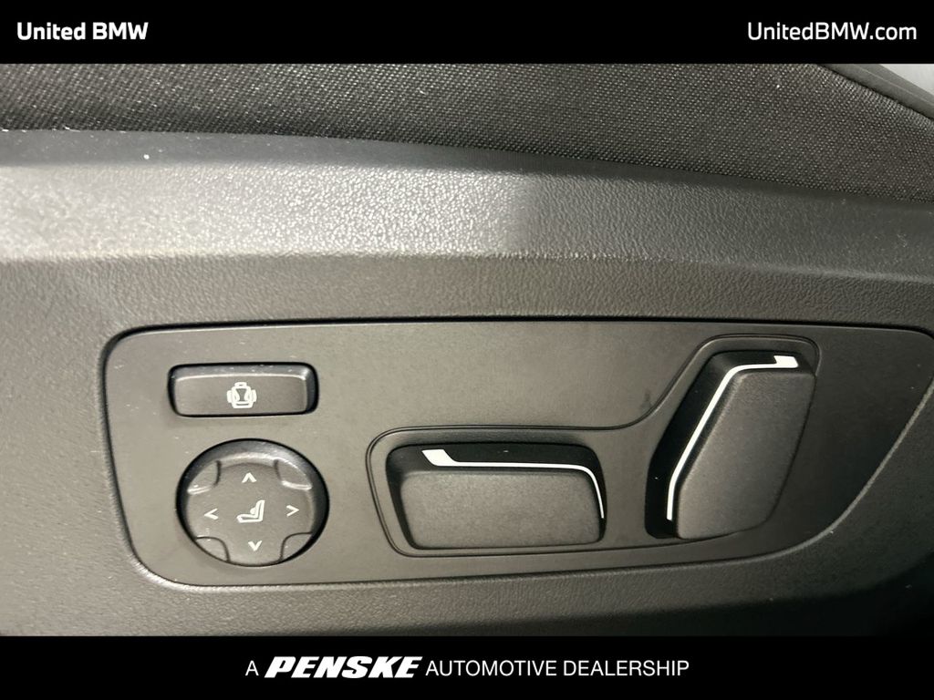 Thumbnail: 2026 BMW X3 - 12