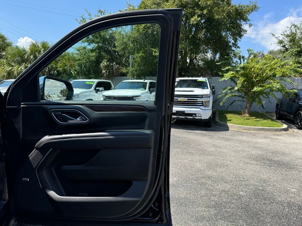 2021 Chevrolet Tahoe Premier 32