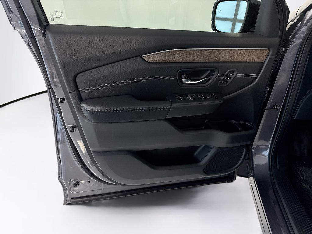 Thumbnail: 2026 Honda Pilot - 26
