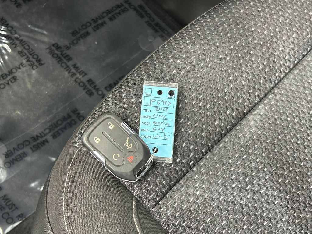 Used 2022 Summit White GMC SLE image 50