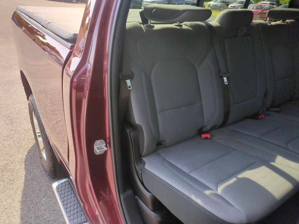 2021 Ram 1500 Big Horn Crew Cab 4x4 6'4" Box