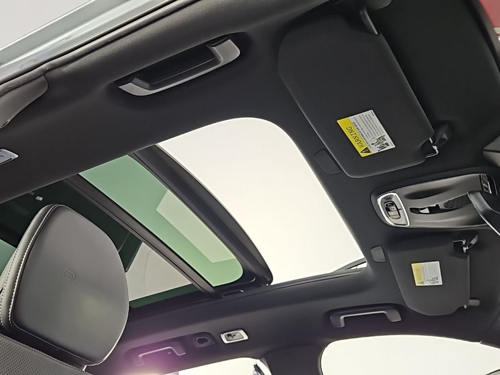 Thumbnail: 2019 Volvo XC90 - 18