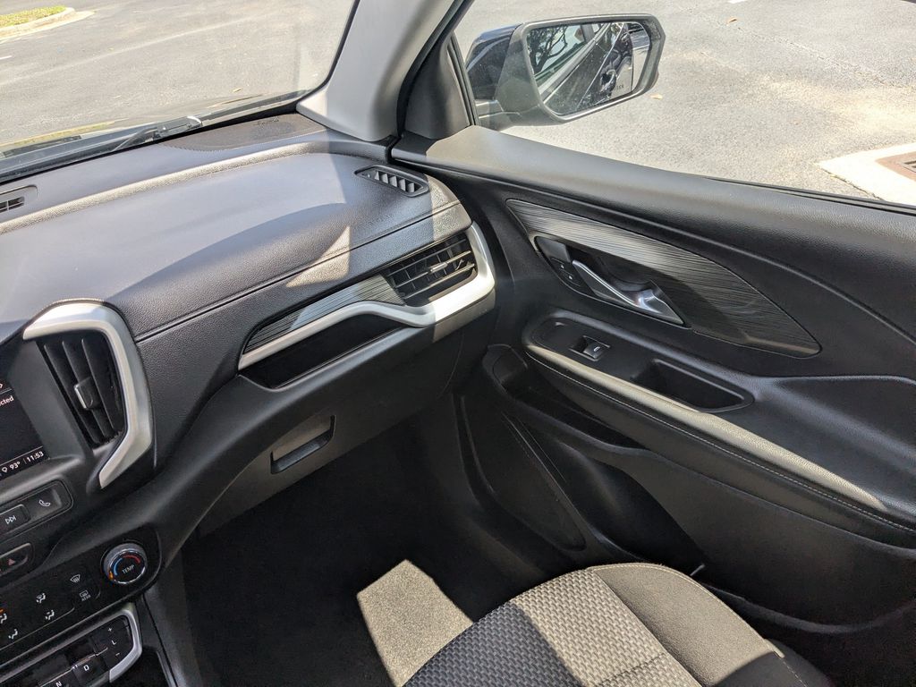 Used 2024 GMC Terrain SUV