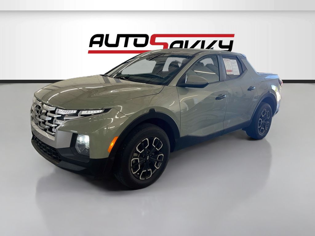 Used 2024 Green Hyundai SEL image 3