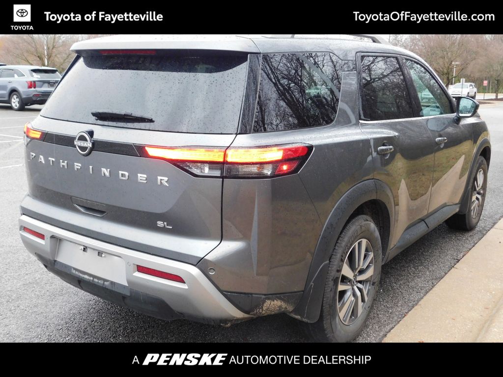 Thumbnail: 2024 Nissan Pathfinder - 10