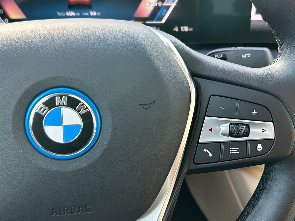 2024 BMW i4 eDrive35 20