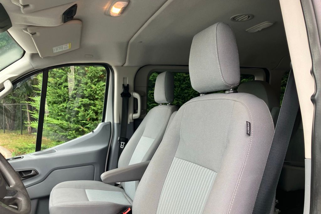 Thumbnail: 2019 Ford Transit Series - 4