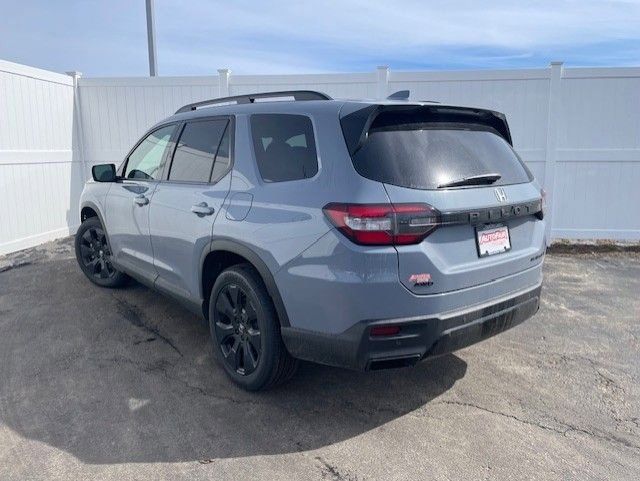 View vehicle photo 4