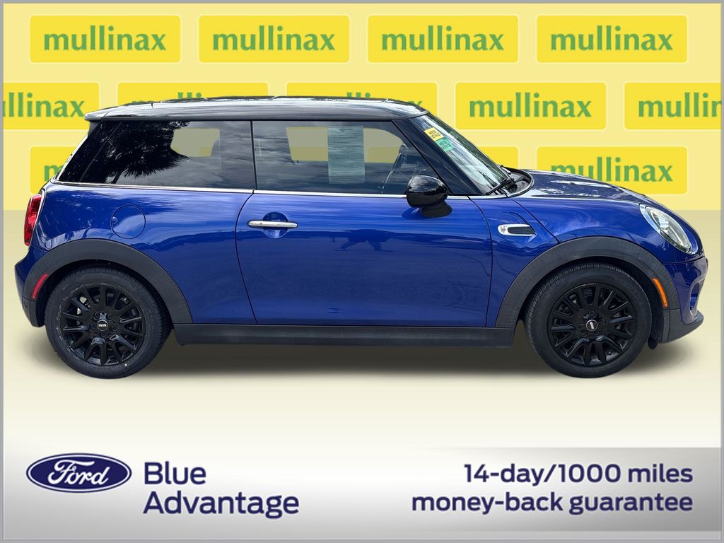 Certified Used 2019 Blue MINI Signature image 2