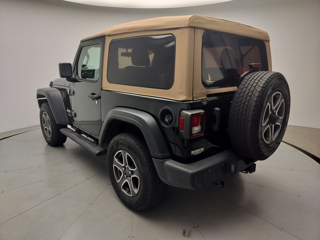 Thumbnail: 2021 Jeep Wrangler - 4