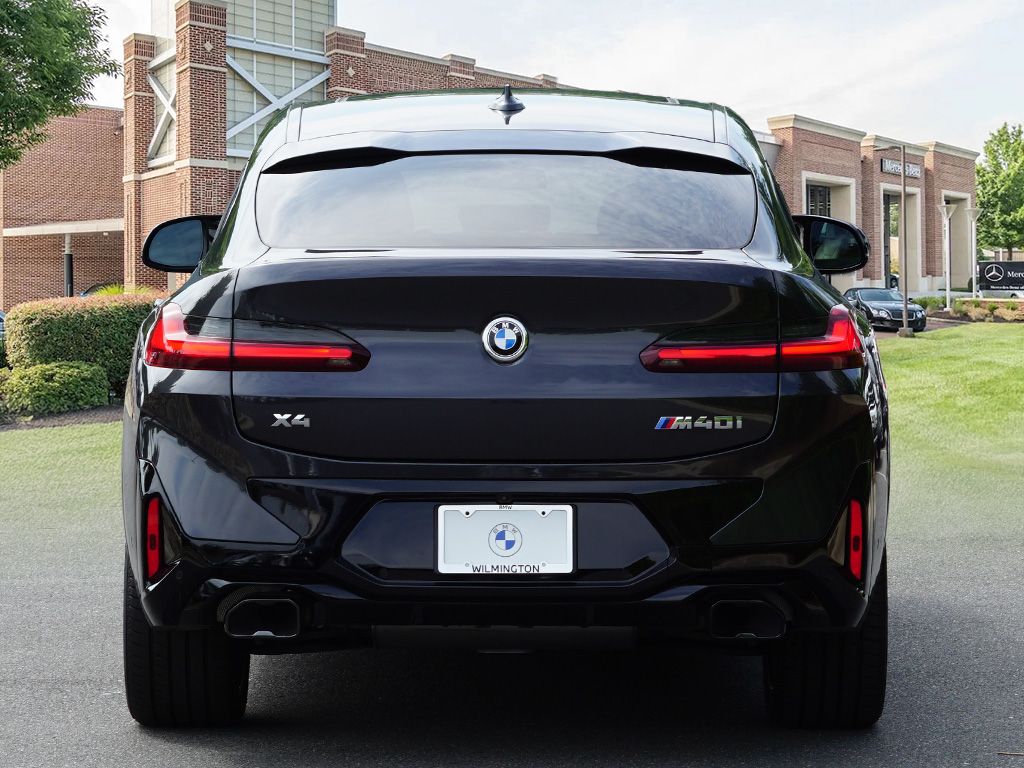 Thumbnail: 2024 BMW X4 - 5