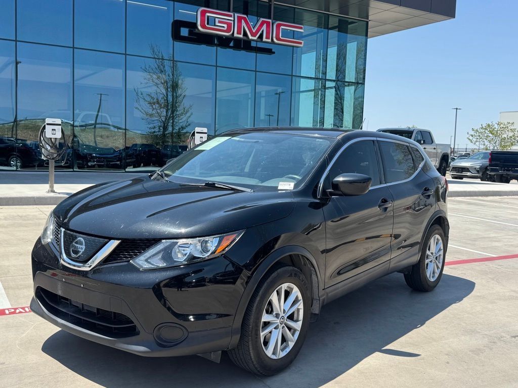 Gray (Magnetic Black Pearl) 2019 Nissan Rogue Sport SUV / Crossover Front-Wheel Drive Continuously Variable Transmission