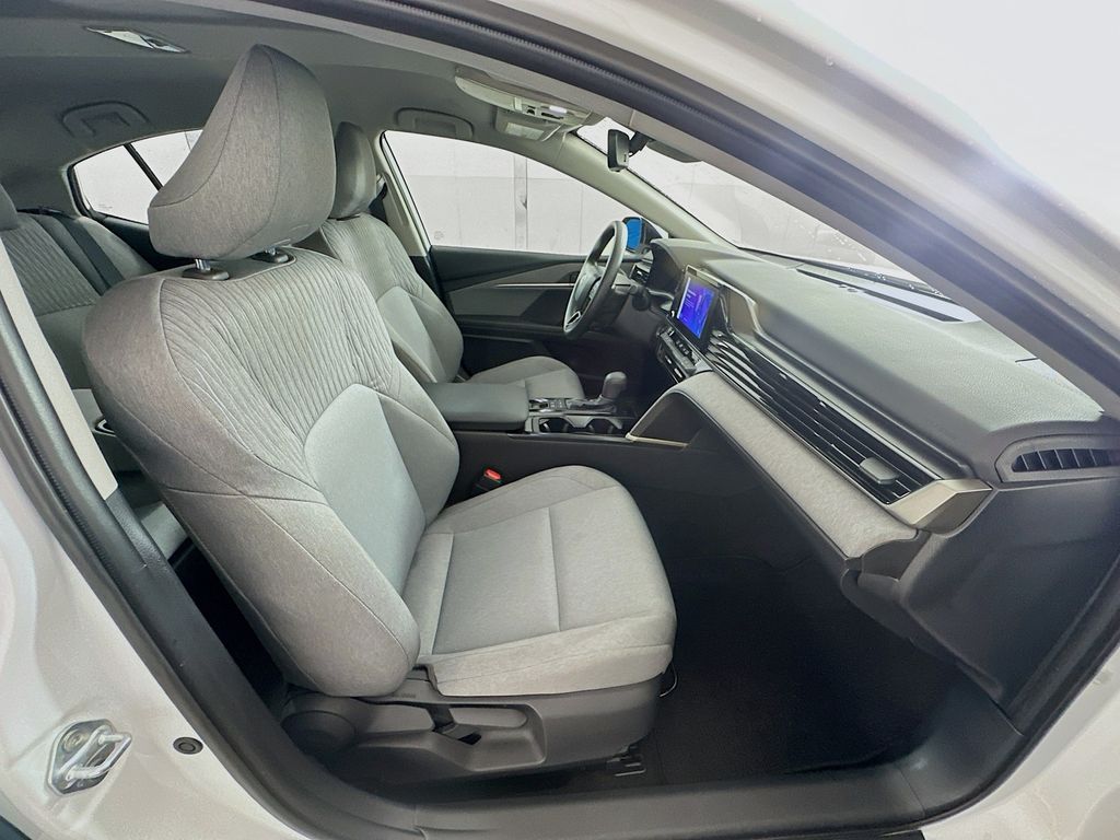 Thumbnail: 2026 Toyota Camry - 28