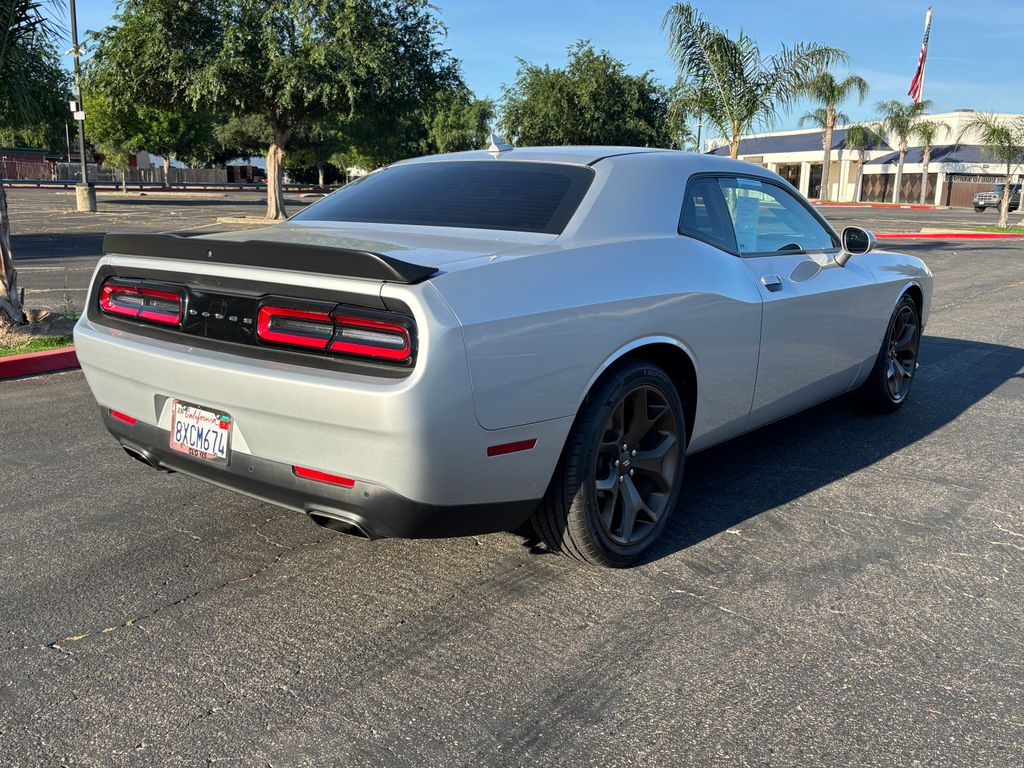 Thumbnail: 2019 Dodge Challenger - 5