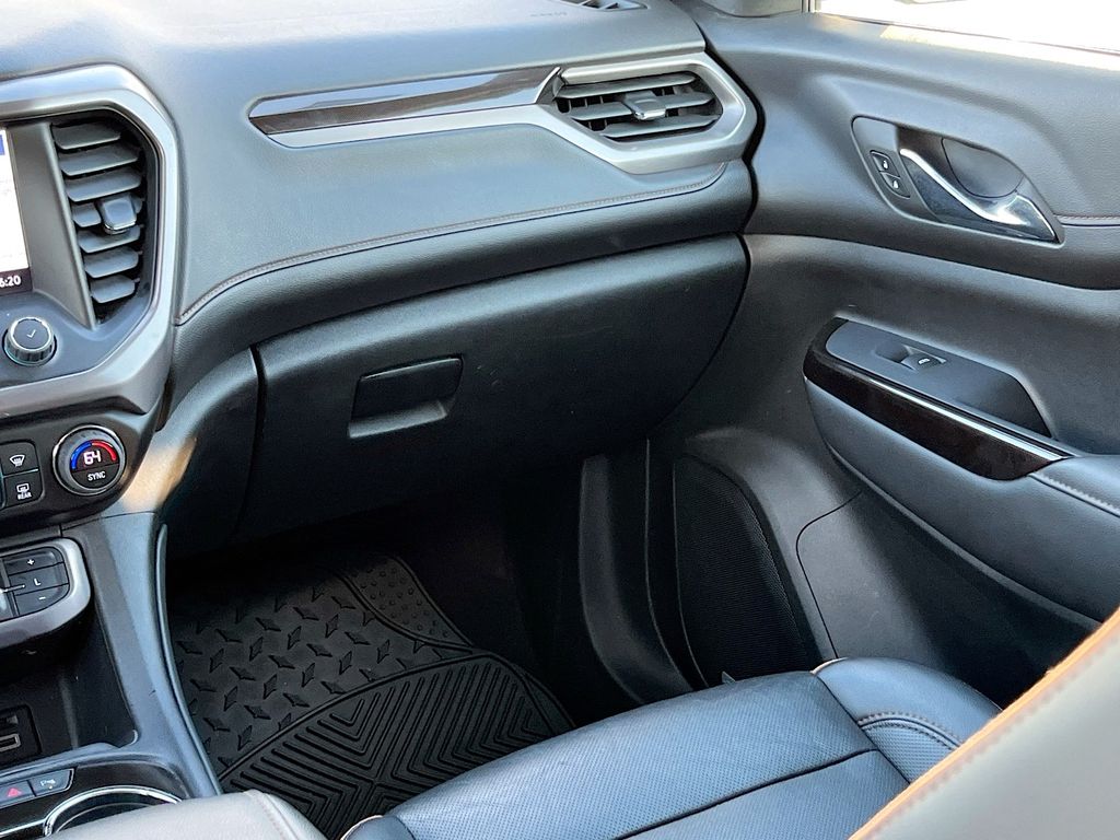 Used 2023 Silver GMC AT4 image 24