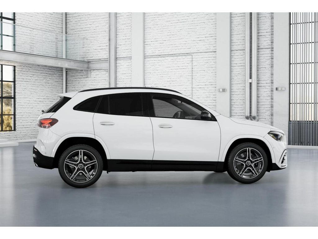 2025 Mercedes-Benz GLA 250 4MATIC 17