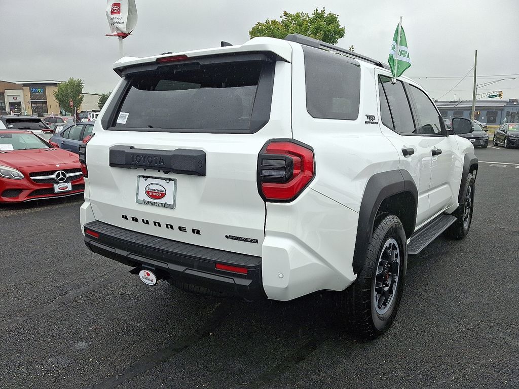 Thumbnail: 2025 Toyota 4Runner - 6