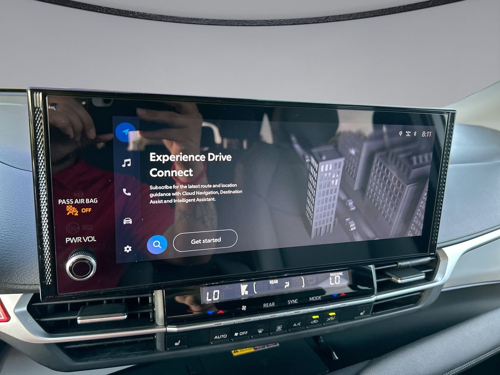 Thumbnail: 2025 Toyota Sienna - 25