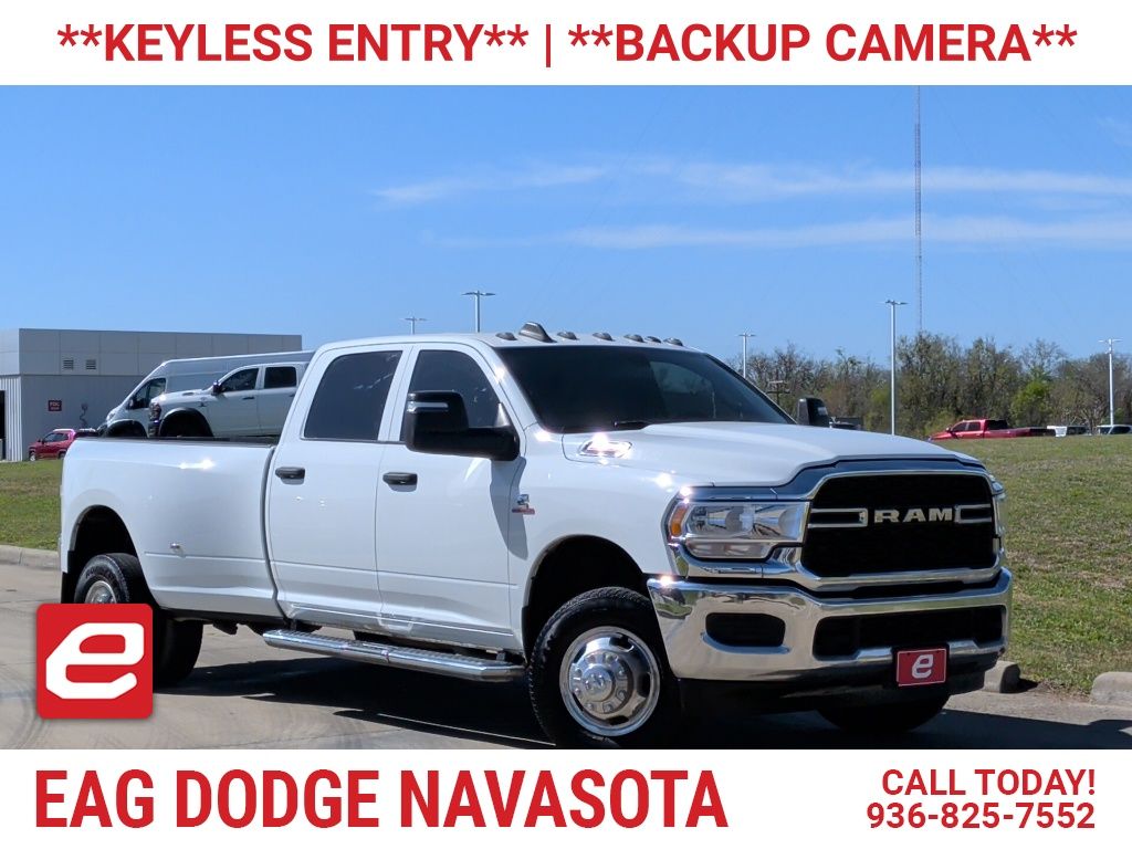 2024 RAM 3500 Tradesman Crew Cab LB DRW 4WD