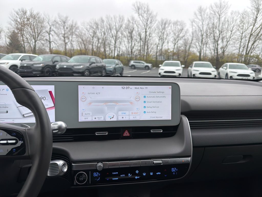 Thumbnail: 2024 Hyundai Ioniq 5 - 14