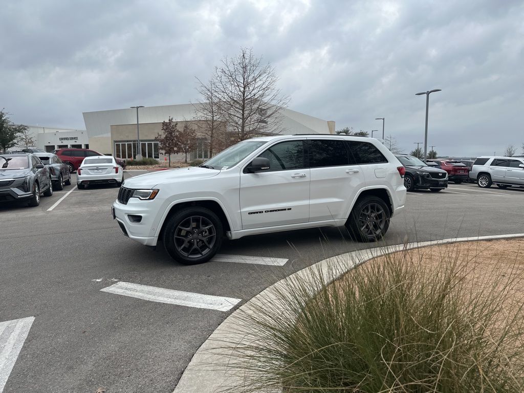 Used Car 2021 Jeep Grand Cherokee  80th Anniversary Edition For Sale Under $30,000 In Austin, Texas