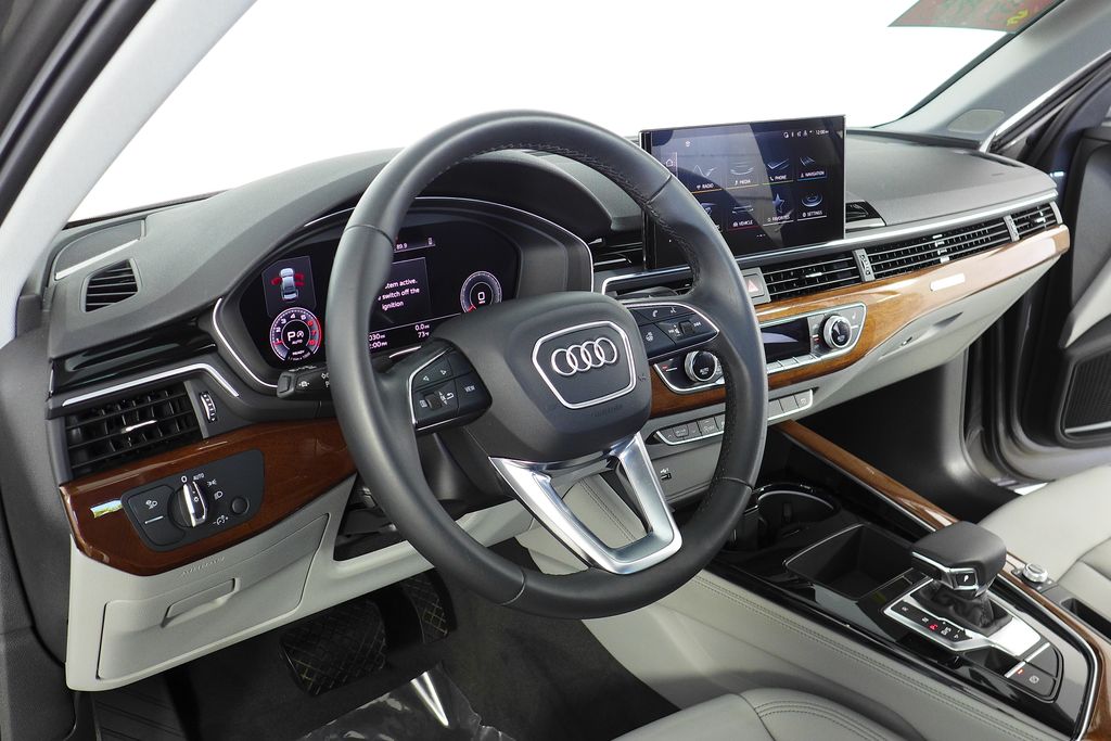 Thumbnail: 2022 Audi A4 - 31