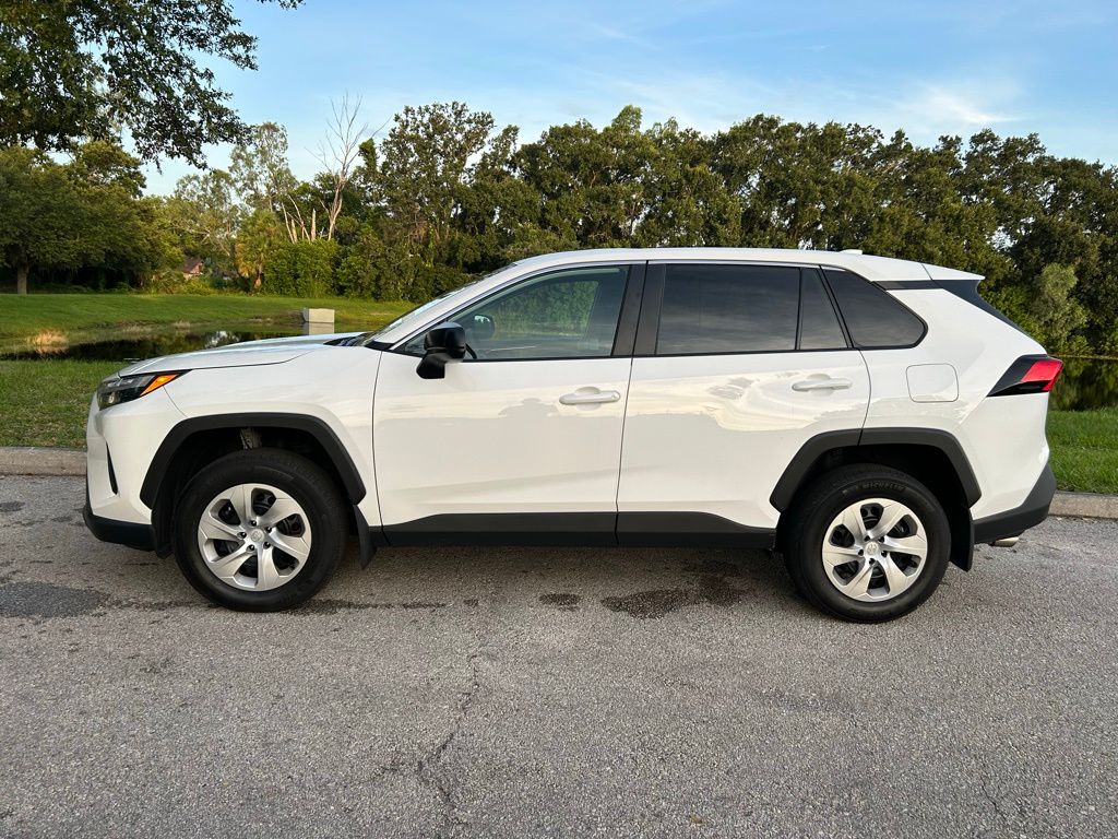 Thumbnail: 2025 Toyota RAV4 - 2
