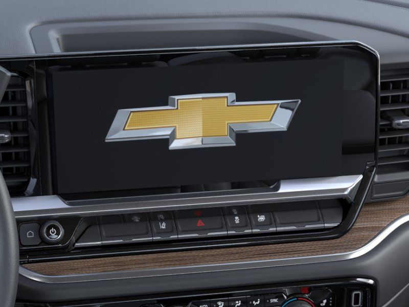 New 2025 White Chevrolet LT image 22