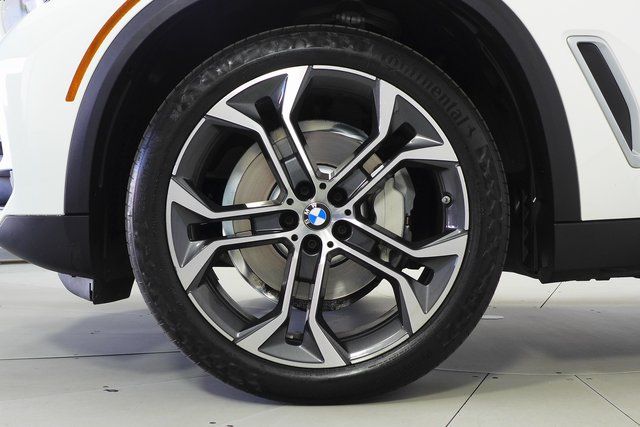 2023 BMW X5 xDrive40i 5