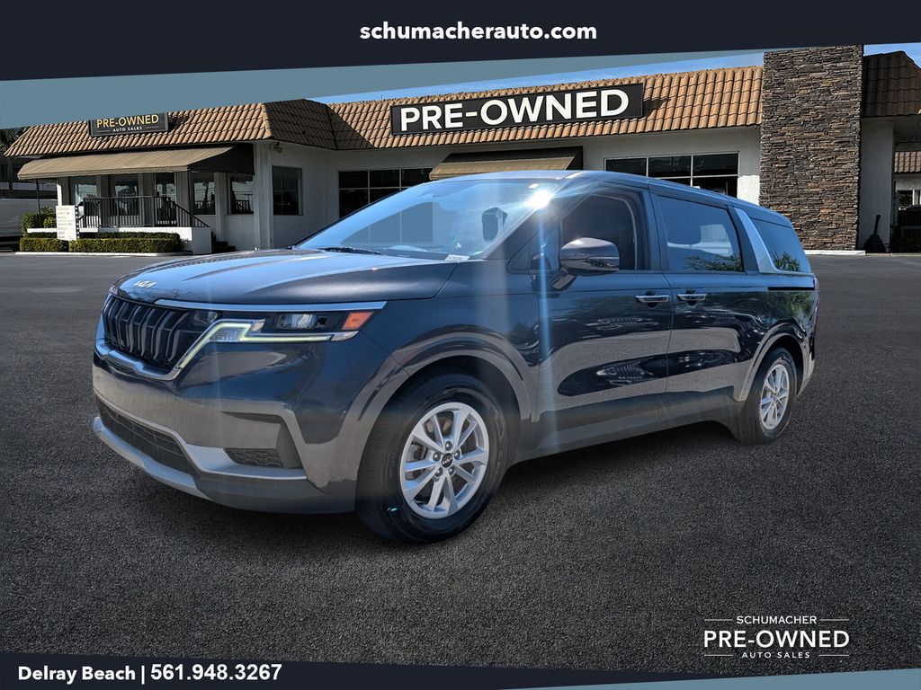 used 2023 Kia Carnival car, priced at $20,888