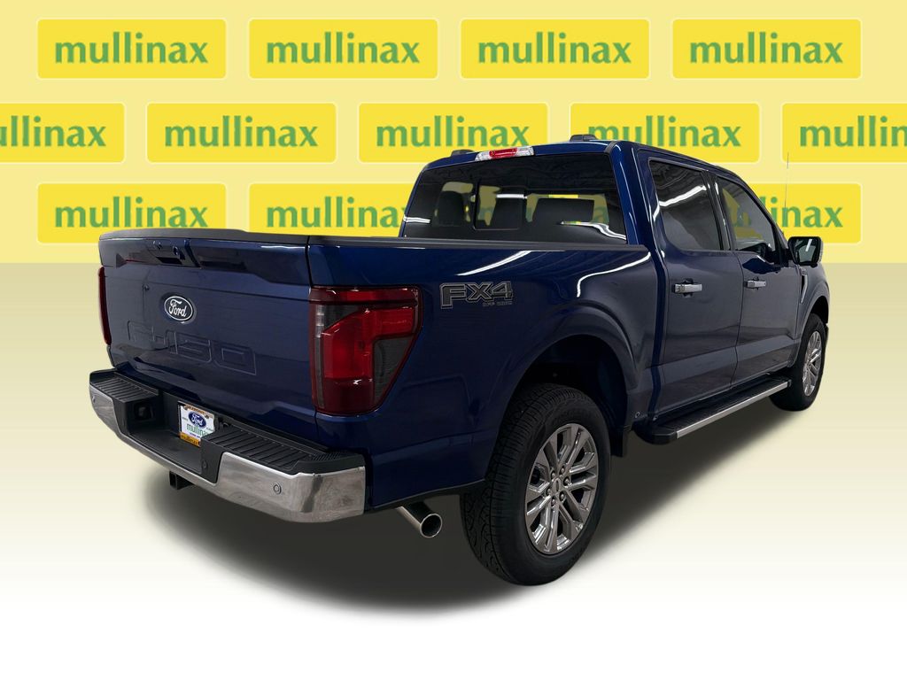 New 2026 Blue Ford XLT image 3