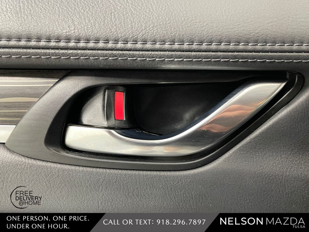 Used 2018 Black Mazda Grand Touring image 20