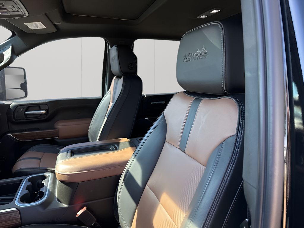 Used Car 2021 Chevrolet Silverado 3500hd  High Country For Sale Under $70,000 In Austin, Texas