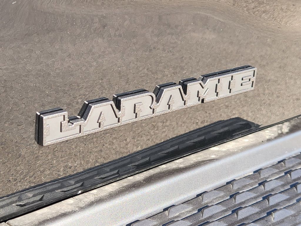 2024 Ram 3500 Laramie 9