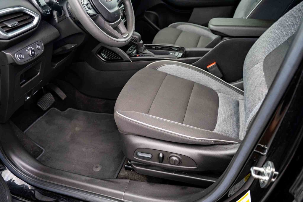 Used Car 2023 Chevrolet Trailblazer  Lt For Sale Under $25,000 In Austin, Texas