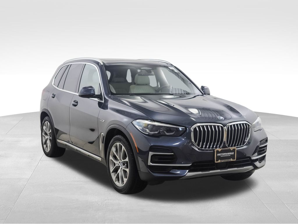 2022 BMW X5 xDrive45e 7