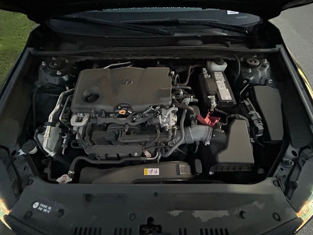 Thumbnail: 2021 Toyota Camry - 11