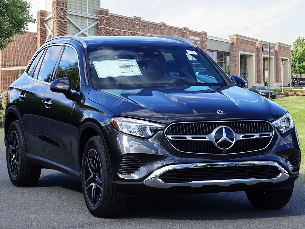 Thumbnail: 2026 Mercedes-Benz GLC - 3