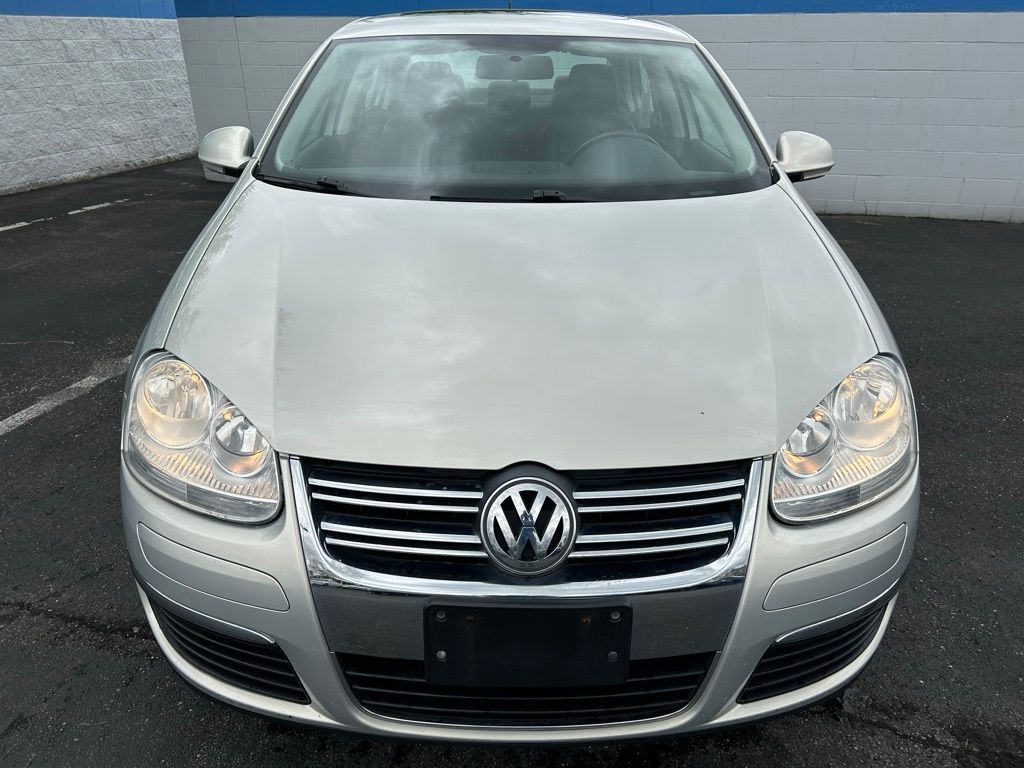 2010 Volkswagen Jetta Limited Edition 8