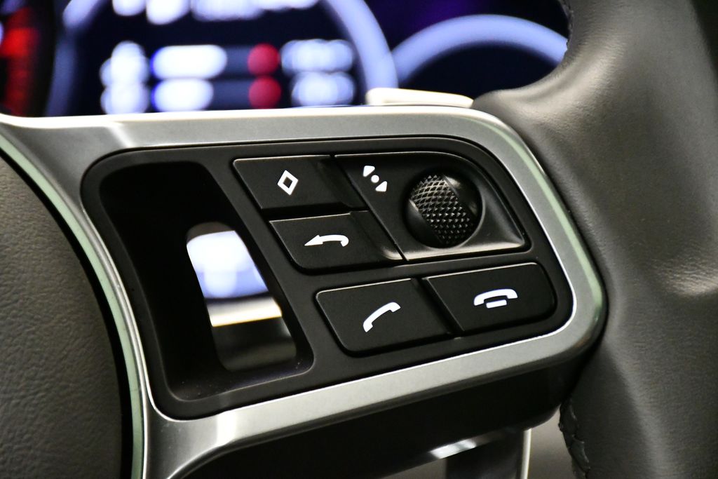2023 Porsche Cayenne  28