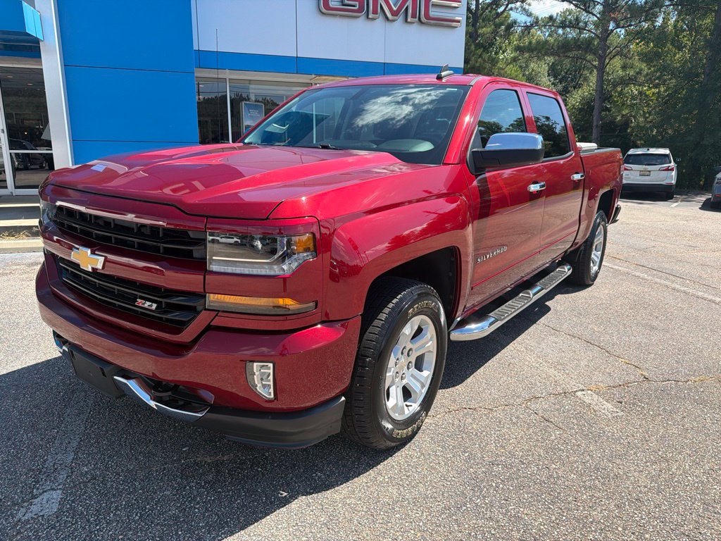 Cajun Red Tintcoat 2018 Chevrolet Silverado 1500 Pickup Truck Four-Wheel Drive 6-Speed Automatic Overdrive