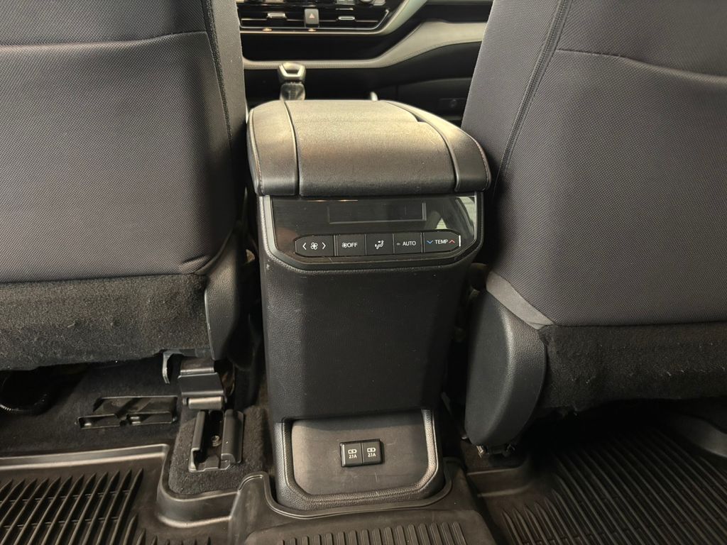 2021 Toyota Highlander Hybrid LE