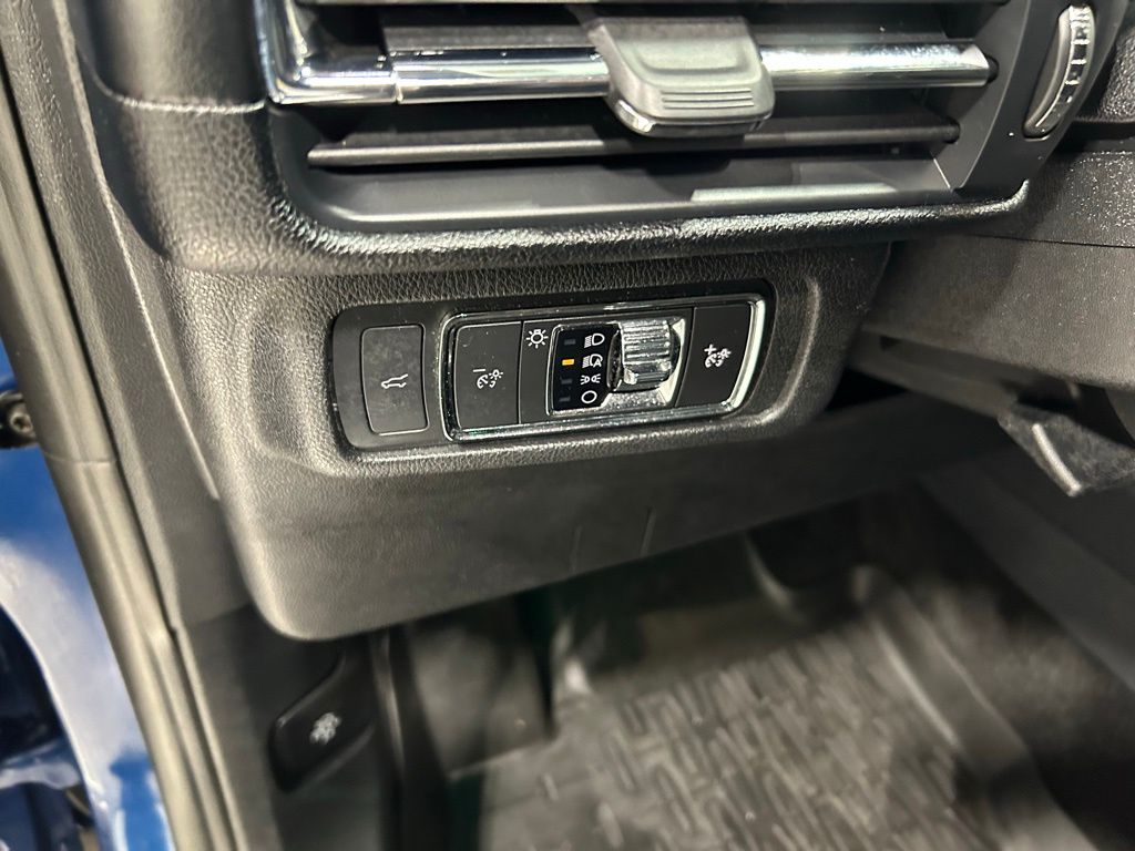 used 2020 Lincoln Corsair car, priced at $25,808