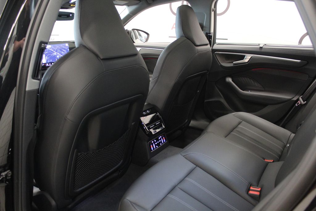 Thumbnail: 2026 Audi A6 - 25