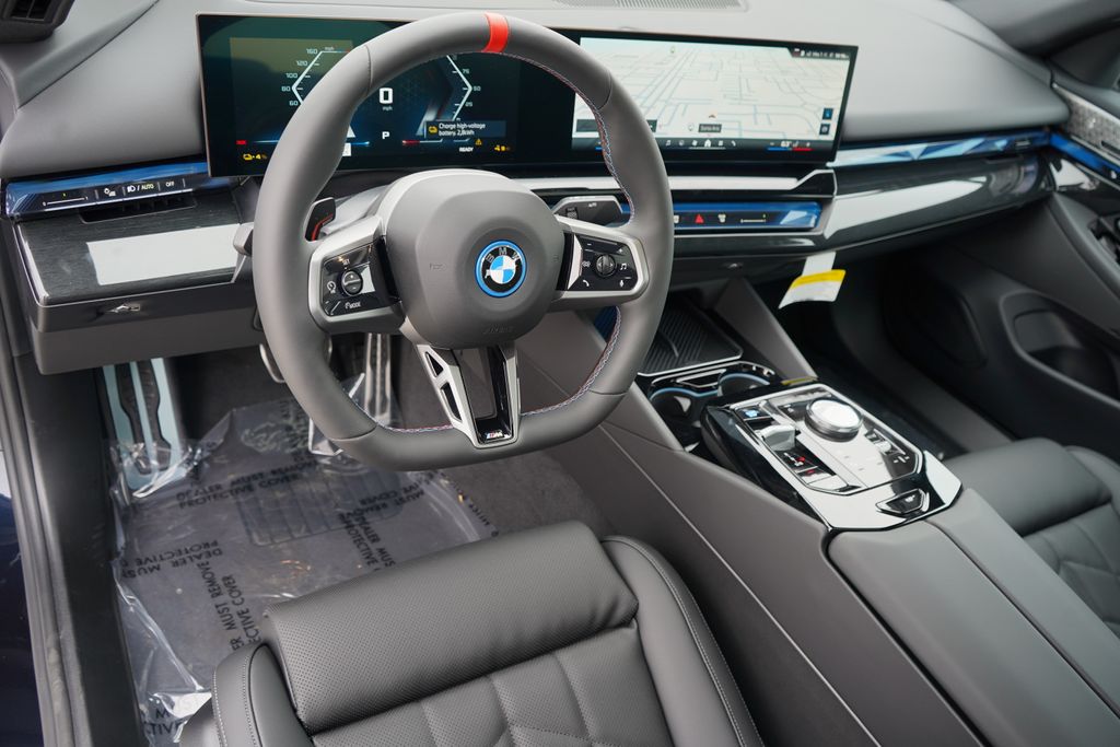 Thumbnail: 2025 BMW i5 - 13