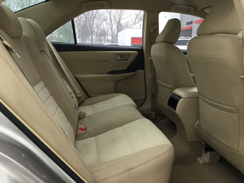 Thumbnail: 2017 Toyota Camry - 15