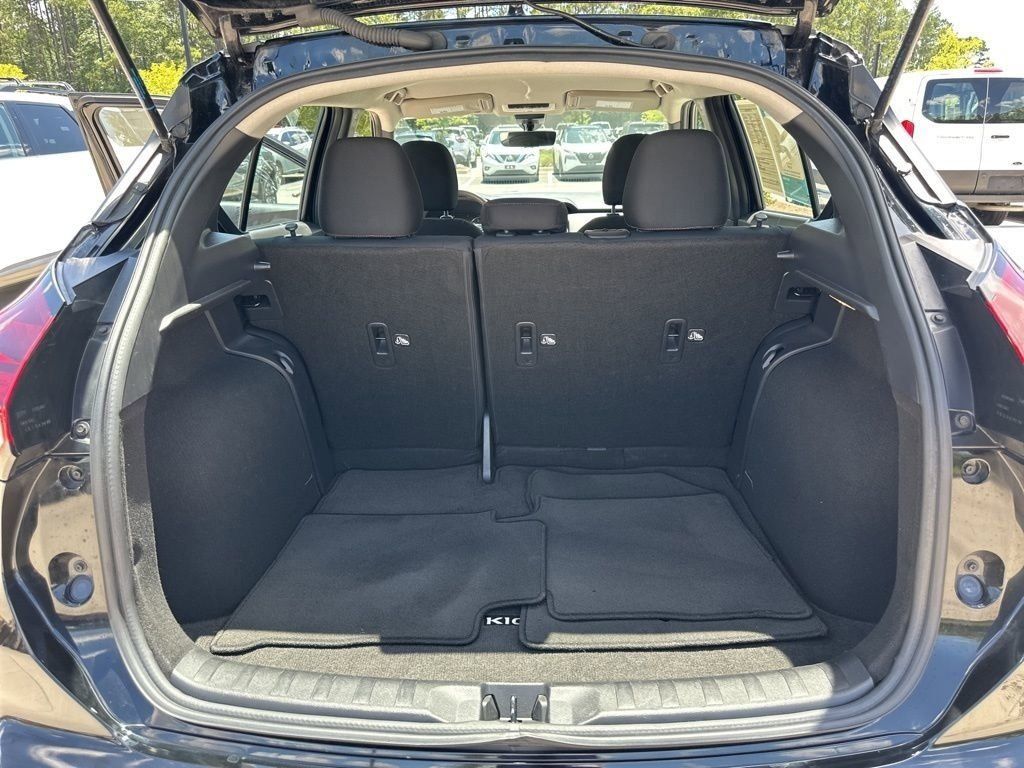2023 Super Black Nissan Kicks SR FWD SUV