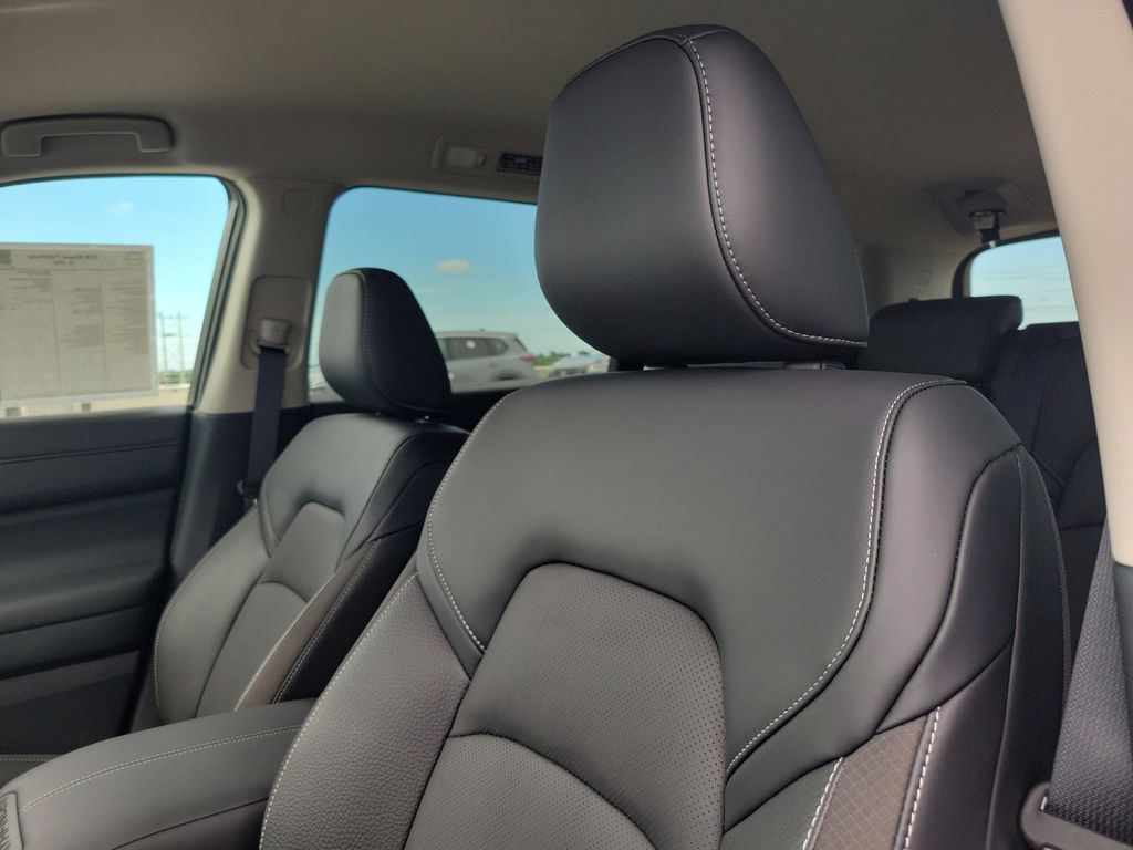 new 2026 Nissan Pathfinder car, priced at $38,580